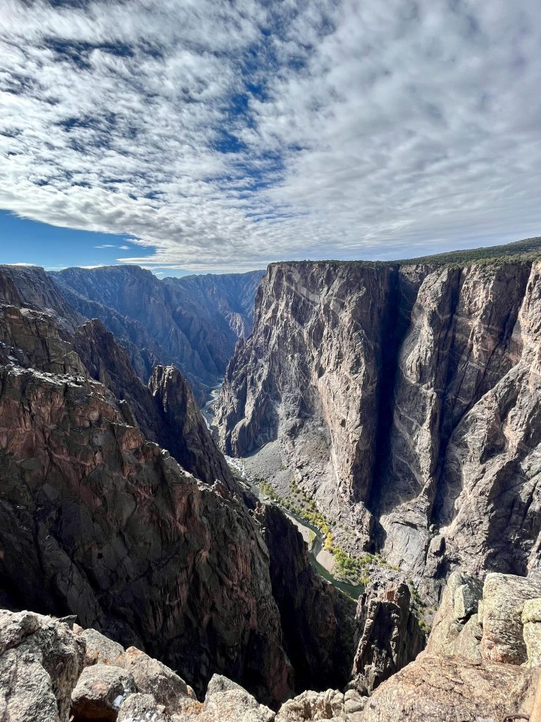 Black Canyon of the Gunnison National Park south rim Painted Wall View 甘尼逊黑峡谷国家公园南沿